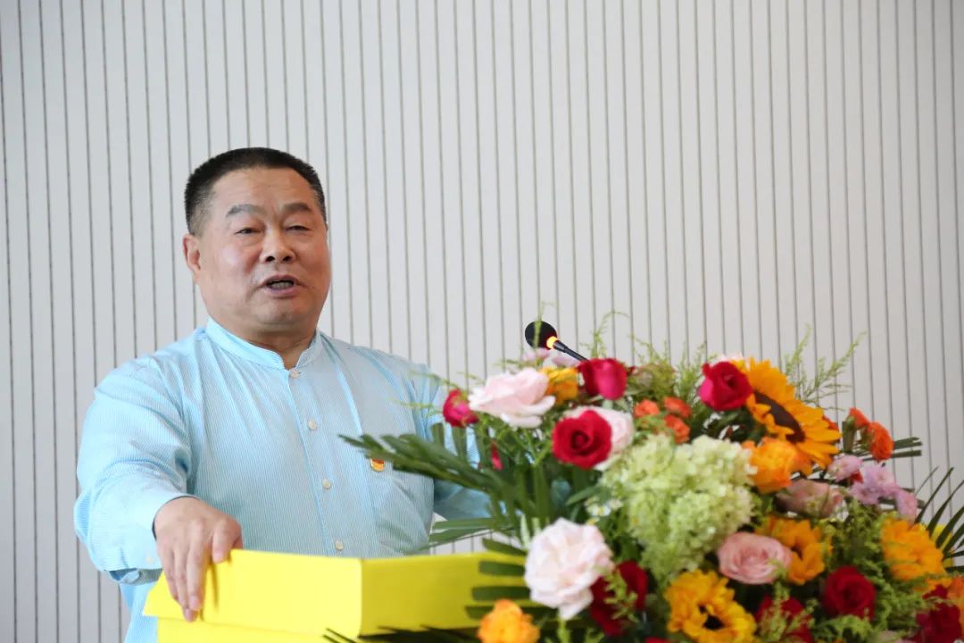 8b6ad231-56e4-4499-9917-428446d0442d